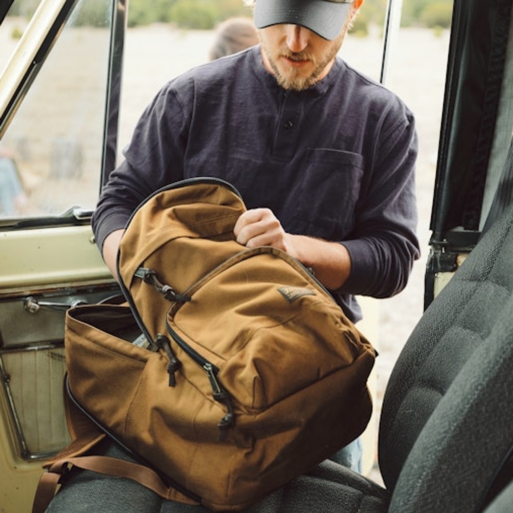 Filson Dryden Backpack - Whiskey